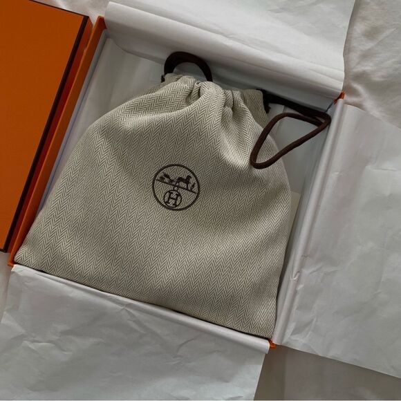 NIB 2024 KELLY BELT IN ETOUPE - Picture 8 of 10